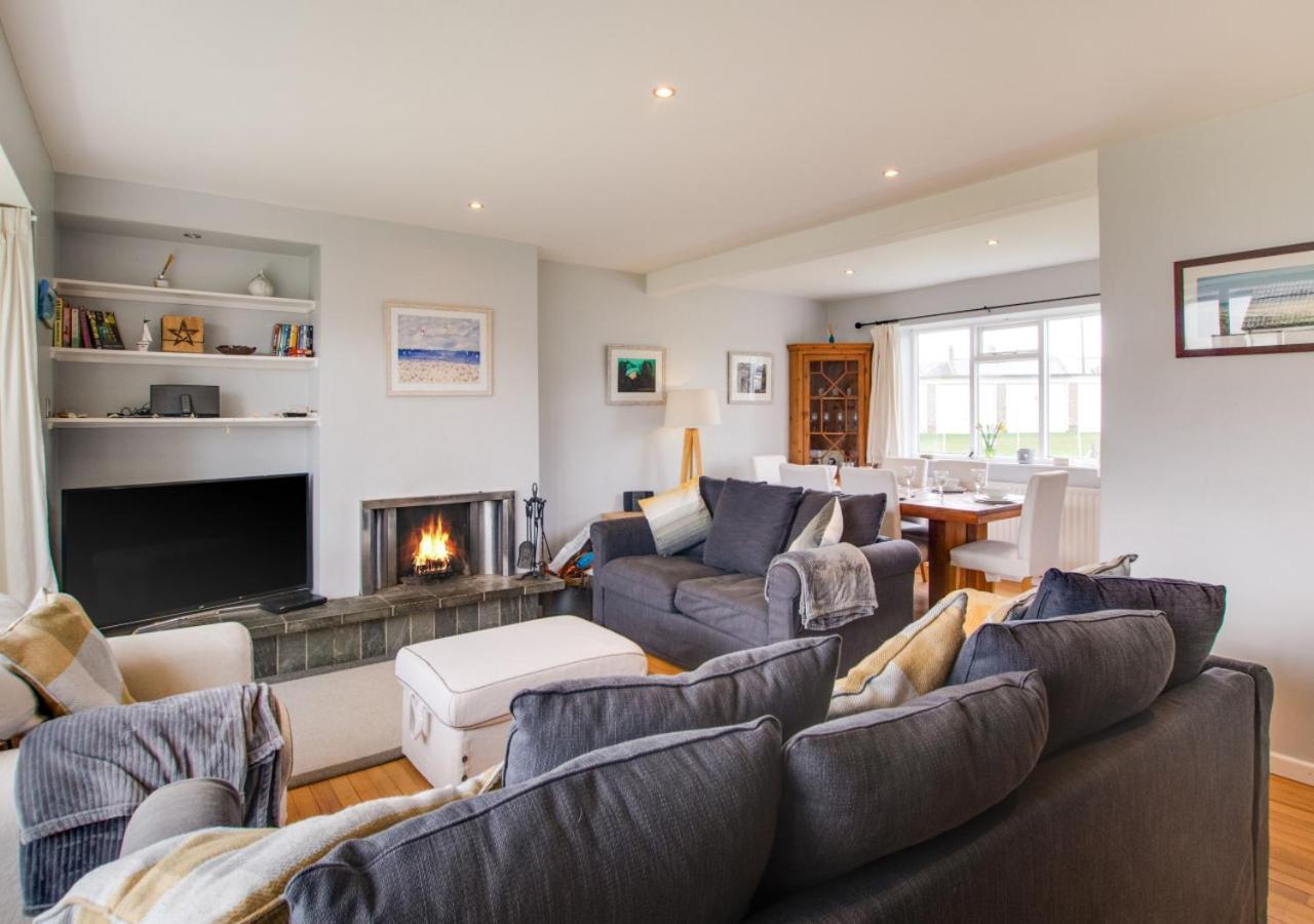 Porthole Cottage Beadnell Bagian luar foto