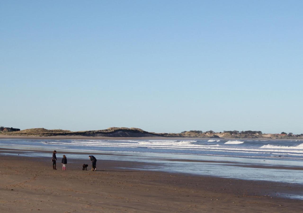 Porthole Cottage Beadnell Bagian luar foto